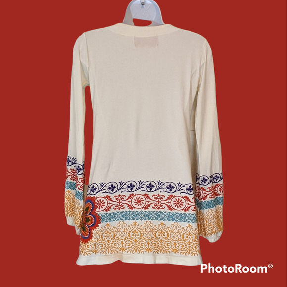 JWLA Johnny Was Embroidered Longer Length Knit Top Size XS - Picture 2 of 4